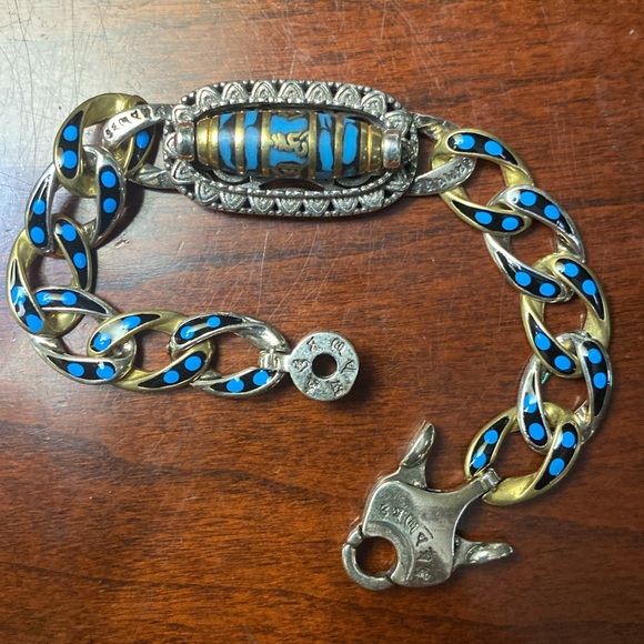 Jewelry - 7.5” Detailed Bracelet